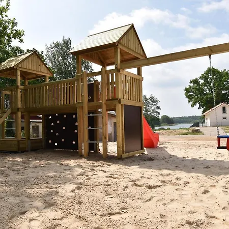 Feriendomizil Im Luftkurort - Ferienhaus-sauna-see -entertainmentpaket * Krakow am See